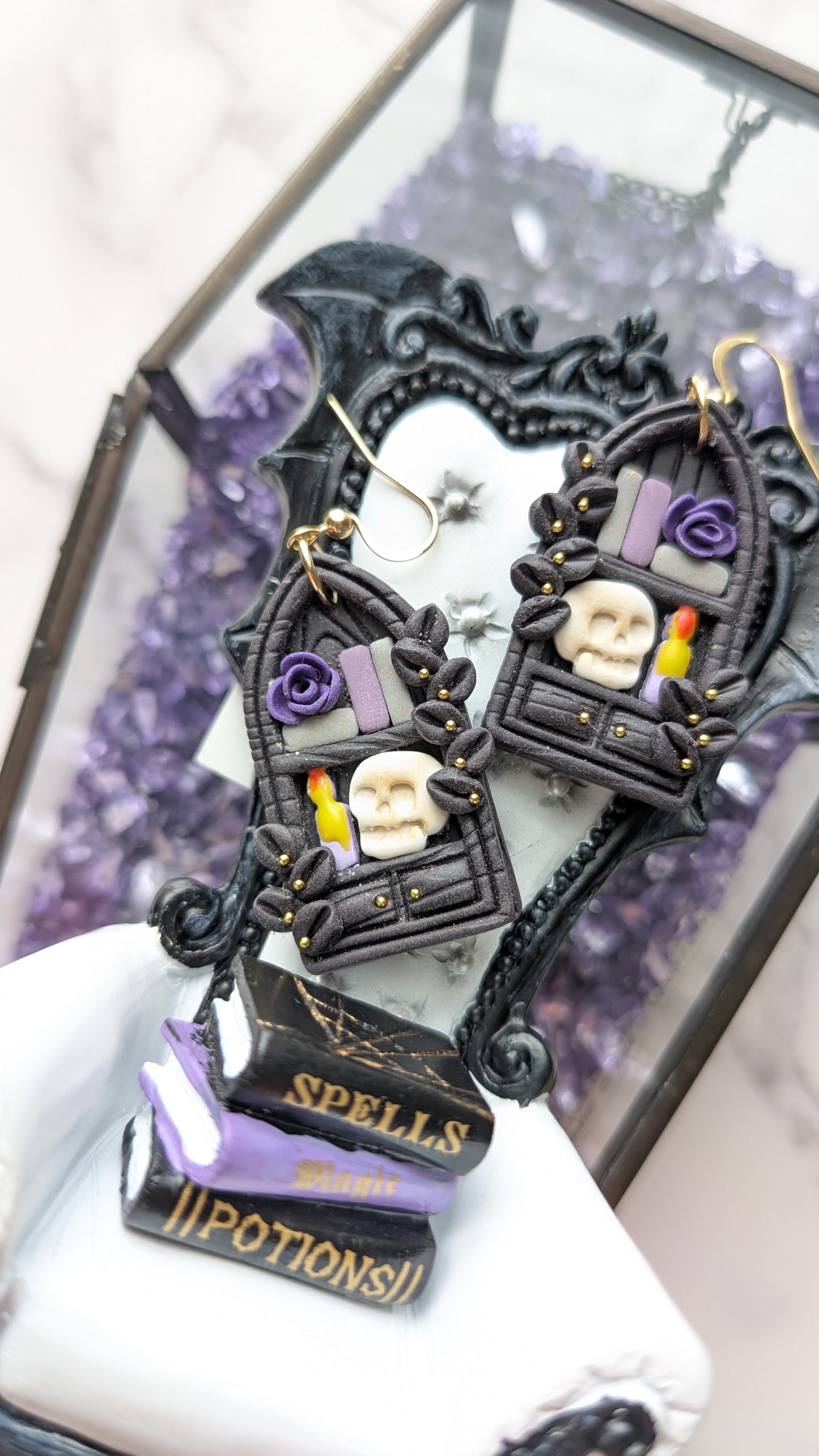SALVATORE SHELF DANGLES