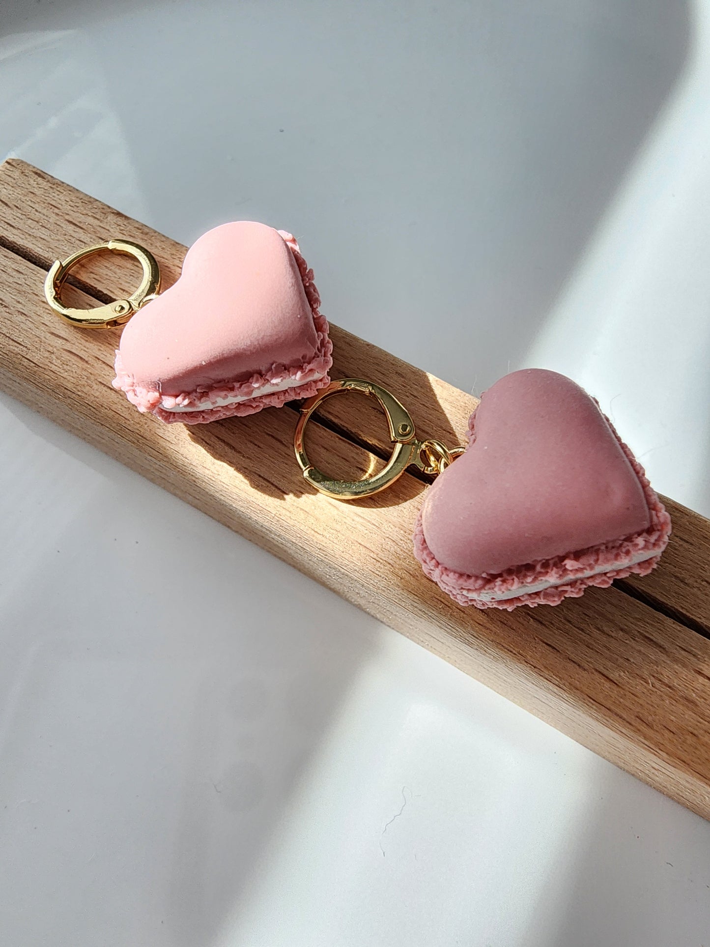 MACARON HEARTS