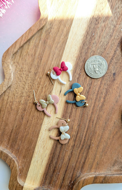 MOUSE WITH BOW DANGLES