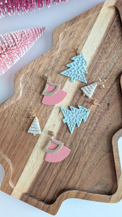 CHRISTMAS TREE GALLERY