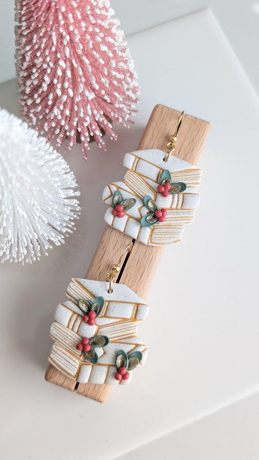 STACK OF MISTLETOES & BOOKS
