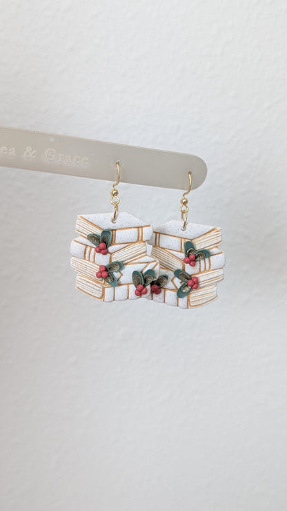 STACK OF MISTLETOES & BOOKS