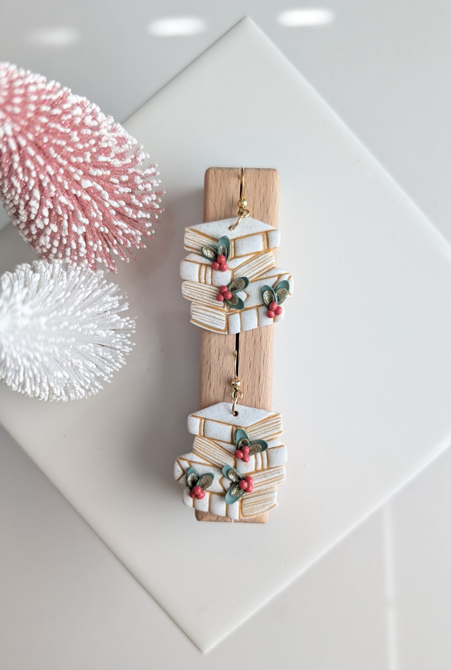 STACK OF MISTLETOES & BOOKS