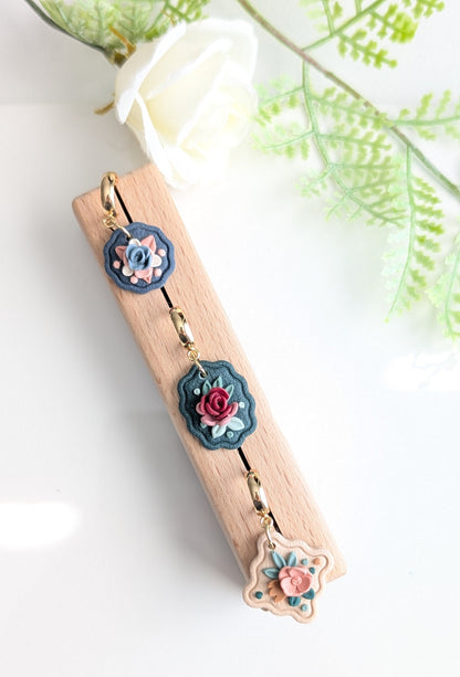 MINI FLORAL FRAMED DANGLES