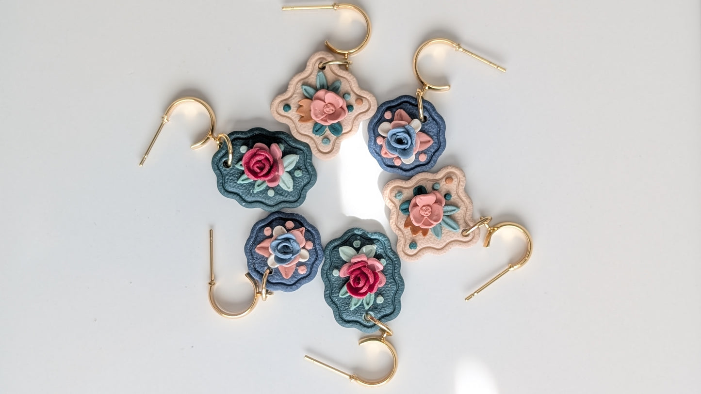 MINI FLORAL FRAMED DANGLES
