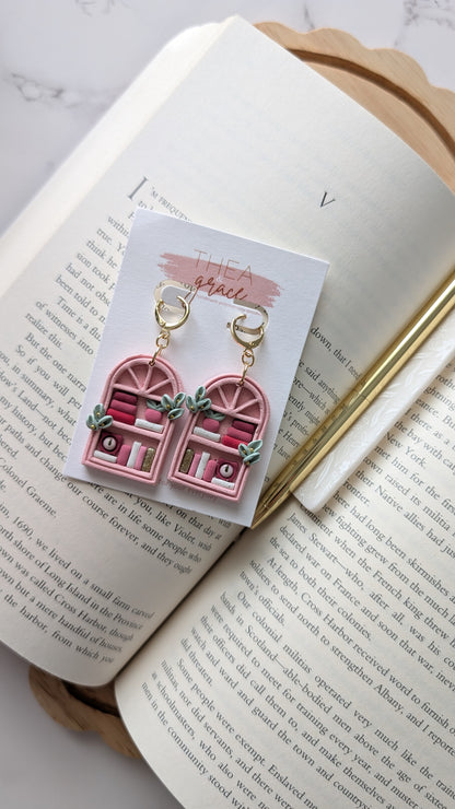 LT. PINK ARCHED BOOKSHELF DANGLES