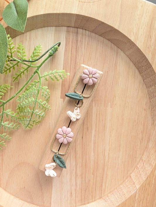 *PRE-ORDER* IVY FLOWER STATEMENT STUDS