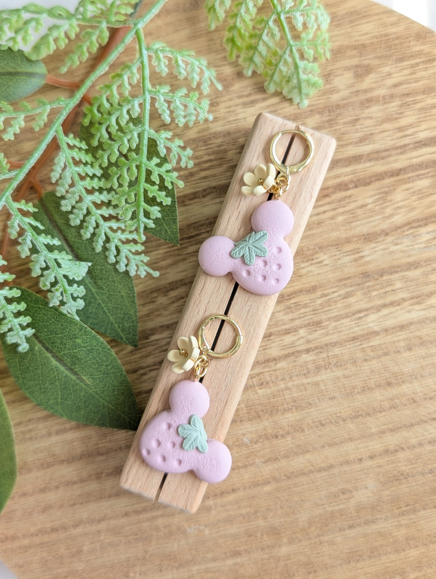 STRAWBERRY MOUSE DANGLES