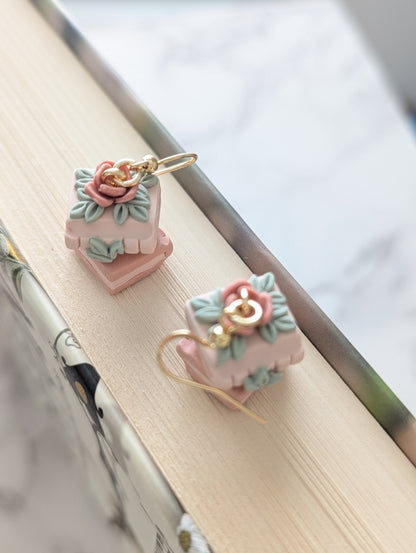 JULIETTE DOUBLE BOOK DANGLES