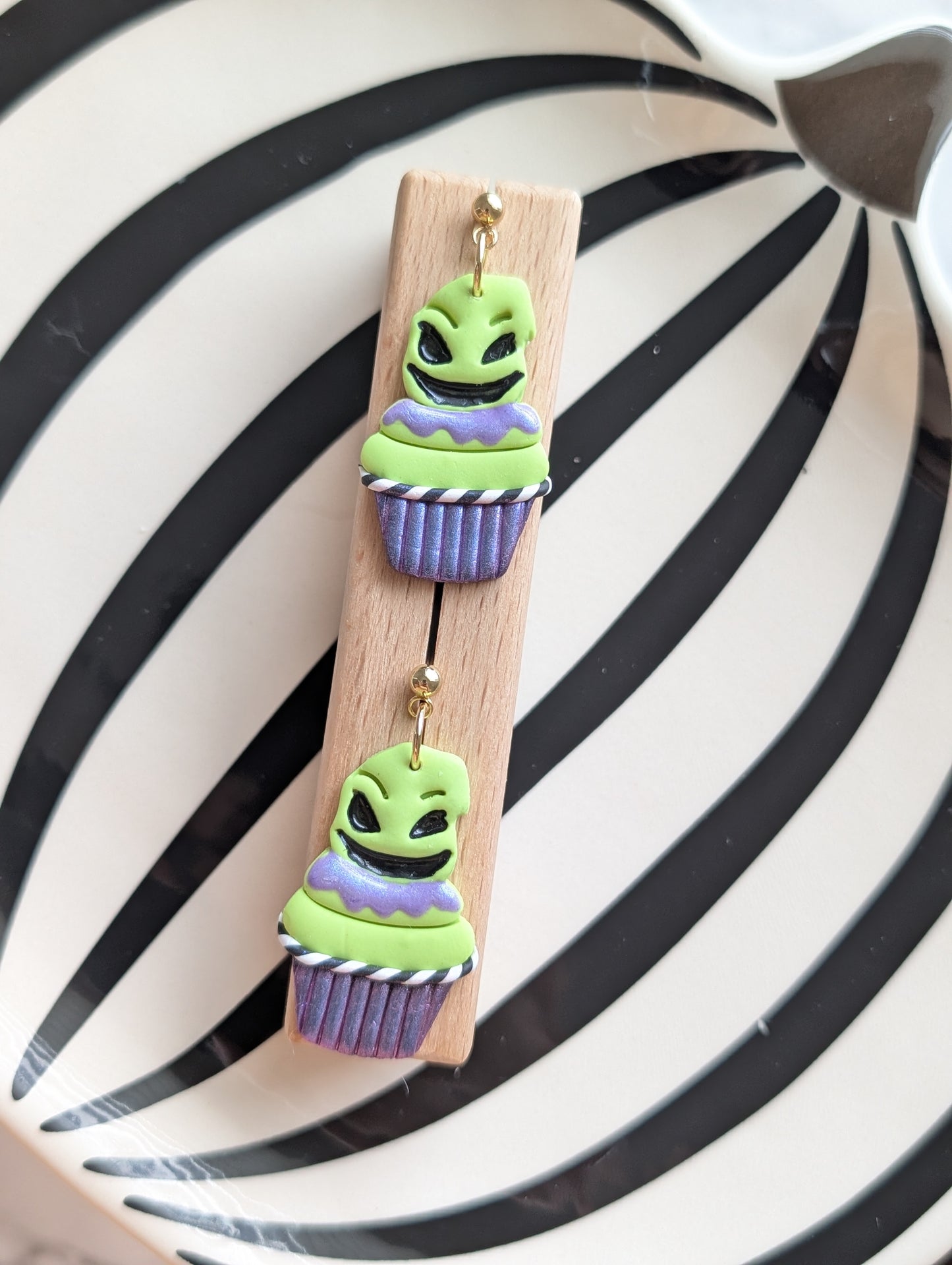 BOOGEY MAN CUPCAKE