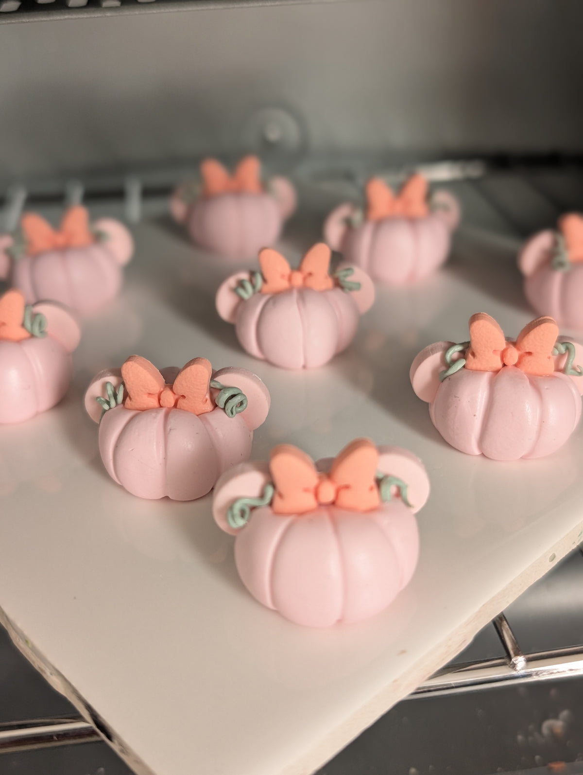 PINK PUMPKIN MOUSE CHARM