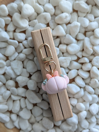 PINK PUMPKIN MOUSE CHARM